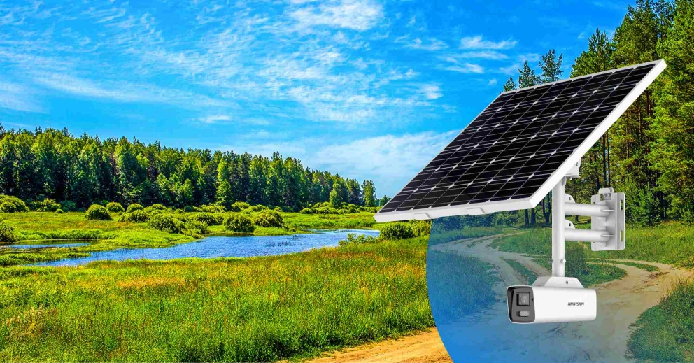 What makes solar-powered cameras the ideal security solution for isolated sites and temporary applications?